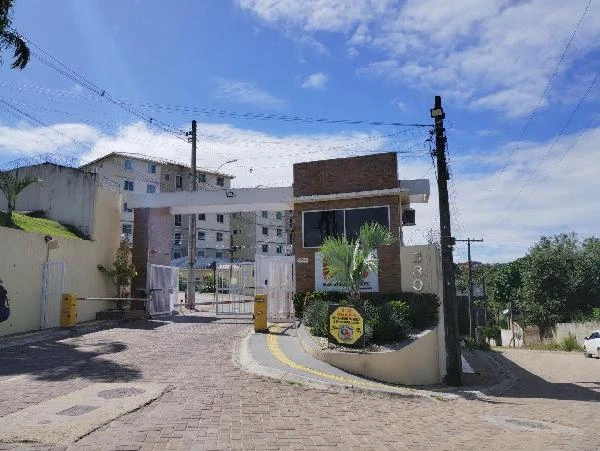 Apartamento com 2 Quartos em Salvador/BA em Salvador - Bahia