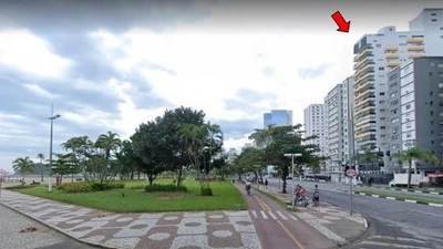 Apartamento frente mar com terraço e vaga para 2 carros em Santos/SP em Santos - São Paulo