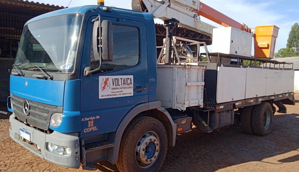 Mercedes-Benz Atego 1418 2012 4x2 em Laranjeiras Do Sul - Paraná