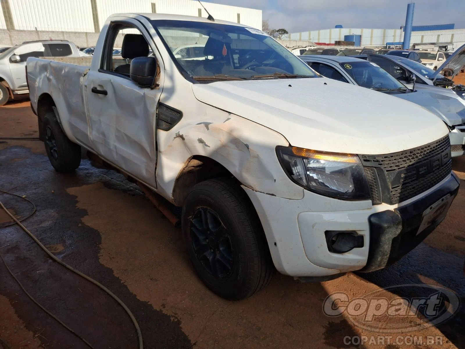 Ford Ranger XLS 2014 2.5 Automático com Dano Médio em Aparecida De Goiânia - Goiás