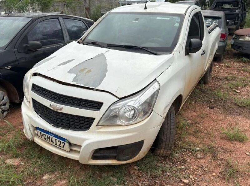 Chevrolet Montana LS 2015 Branca em Cuiabá - Mato Grosso