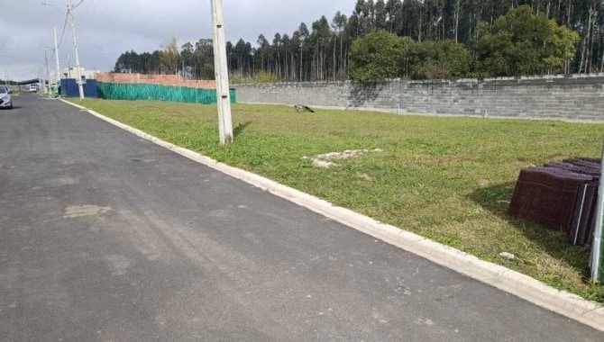 Terreno com 151 m² em Ponta Grossa/PR em Ponta Grossa - Paraná