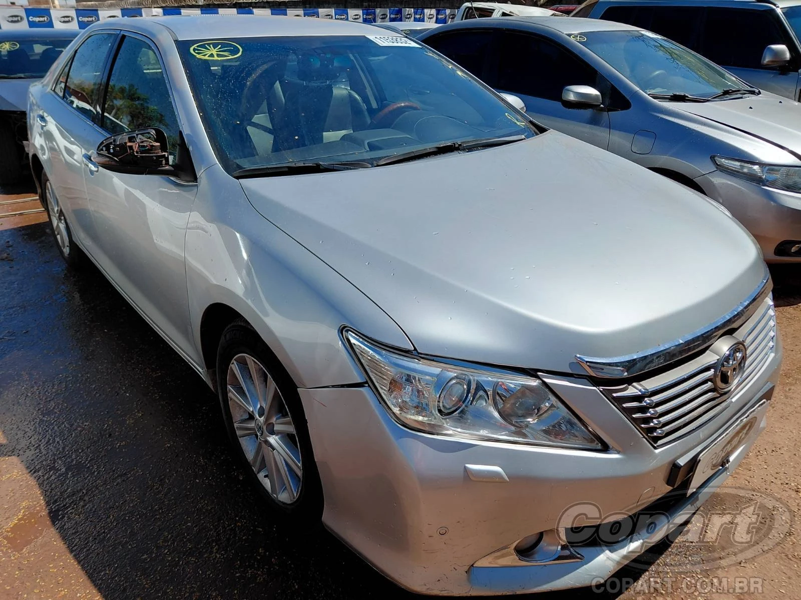 Toyota Camry Camry XLE 2013 3.5 Automático em Aparecida De Goiânia - Goiás
