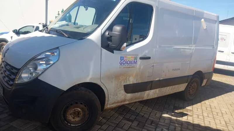 Renault Master Ambulância AMB1 2016/2017 Branca Diesel em Goioxim - Paraná