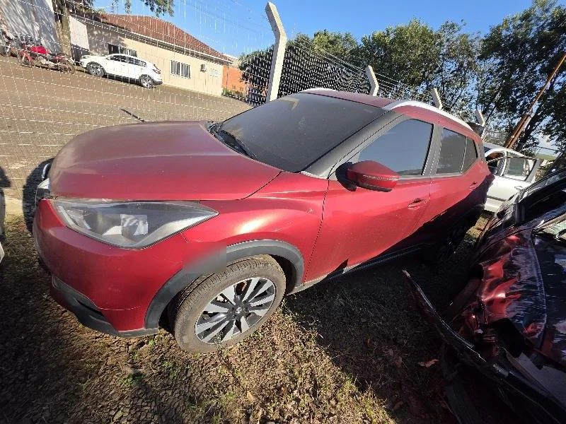 Nissan Kicks SV 2018 Automático em Maravilha - Santa Catarina