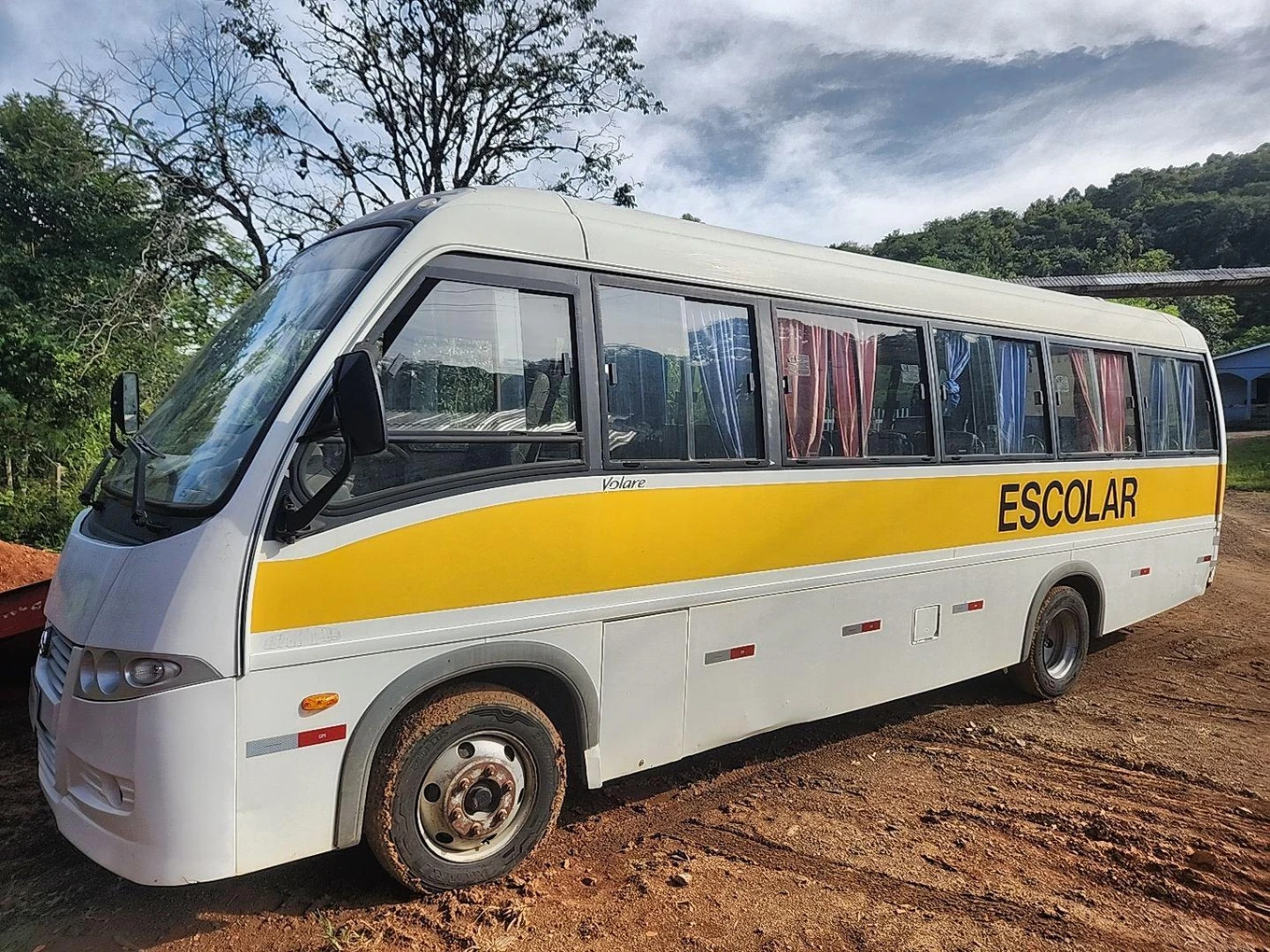 Marcopolo Volare V8L ESC 2010/2011 Manual em Entre Rios - Santa Catarina