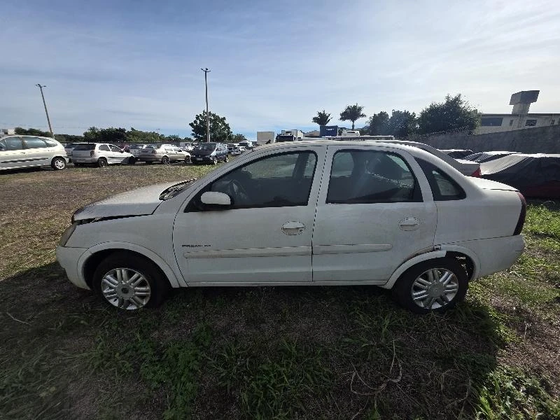 Chevrolet Corsa Premium 2009 2010 em Toledo - Paraná