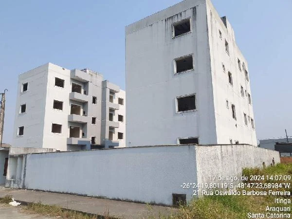 Apartamento de 49m² com 1 Vaga na Garagem em Araquari - Santa Catarina