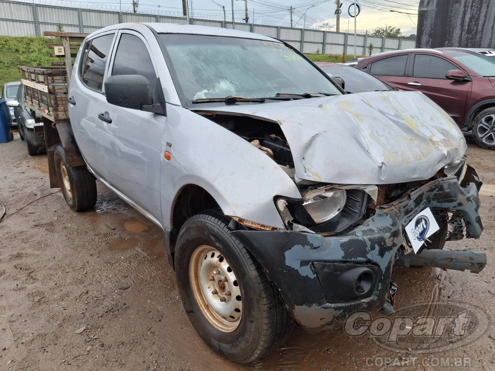 Mitsubishi L200 Triton GL 2015 3.2 Turbo Diesel 4x4 em Betim - Minas Gerais