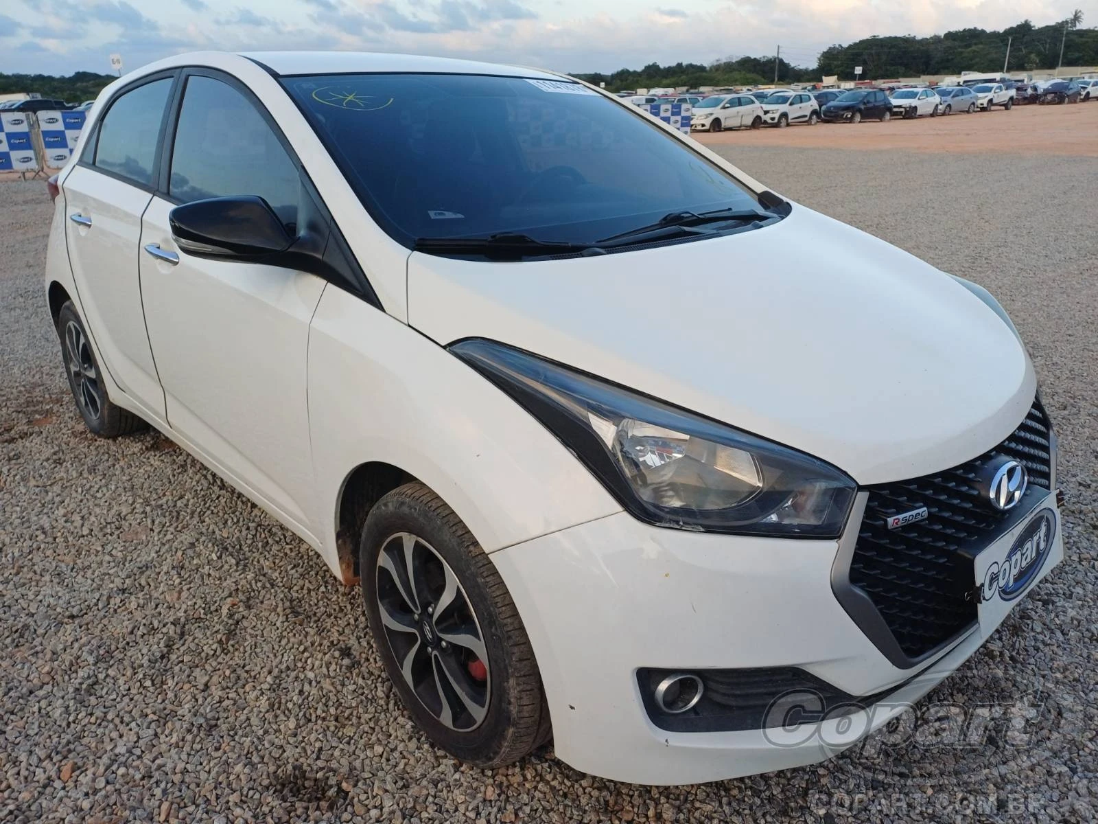 Hyundai HB20 R Spec 1.6 16V CVVT 2017 Automático em Eusébio - Ceará