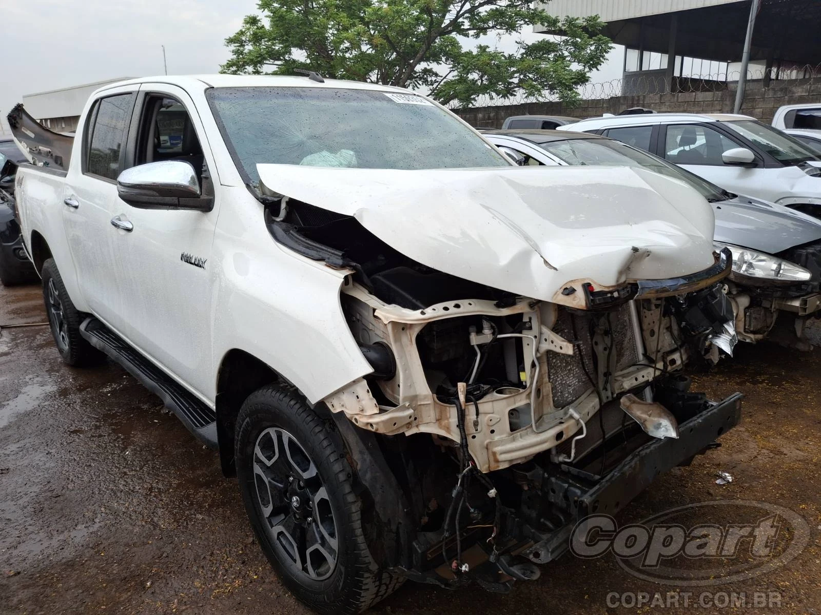 Toyota Hilux SRV 2021 2.7 Automático? em Aparecida De Goiânia - Goiás