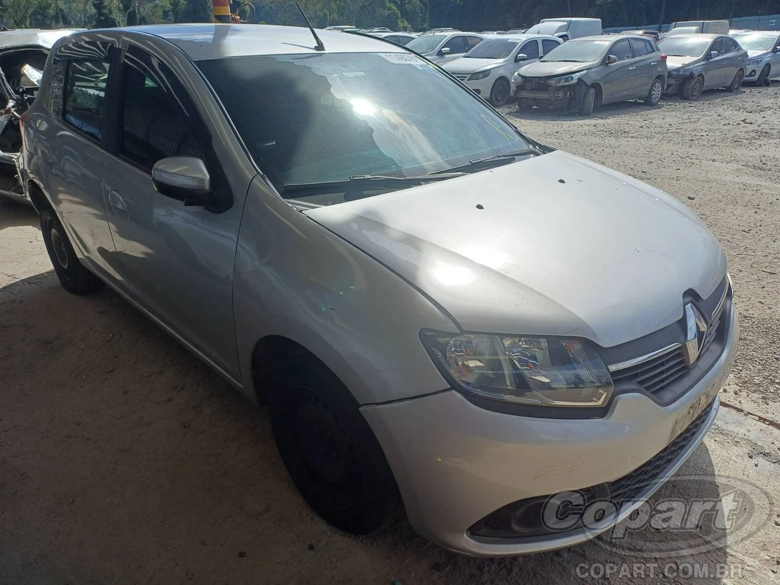 Renault Sandero Expression 2017 1.0 16V Hi-Power Flex em Embu Das Artes - São Paulo