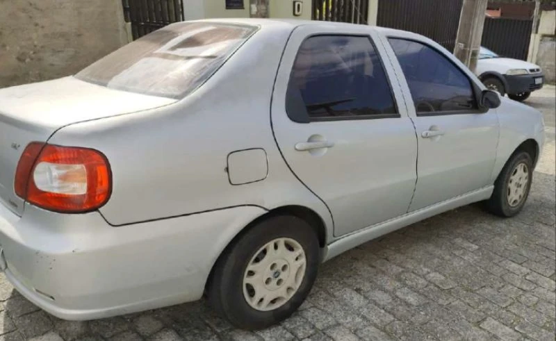 Fiat Siena ELX 2005 em Blumenau - Santa Catarina