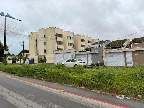 Apartamento com 2 Quartos e 1 Vaga em Aquiraz/CE em Aquiraz - Ceará