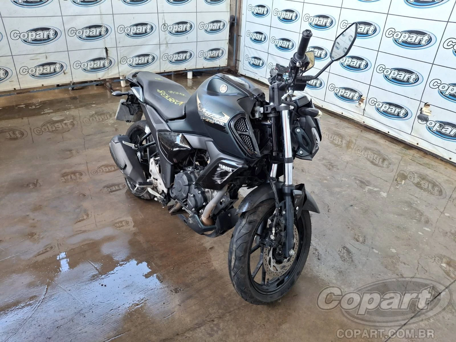 Yamaha FZ15 FZ15 2025 Flex em Candeias - Bahia