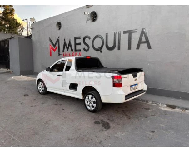 Chevrolet Montana LS2 1.4 2019 Branca Automóvel Flex em São Paulo