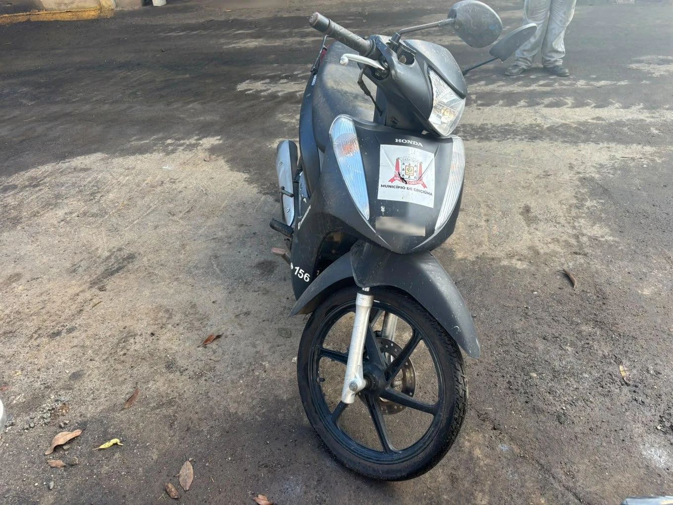 Honda Biz Biz EX 2015 em Criciúma - Santa Catarina