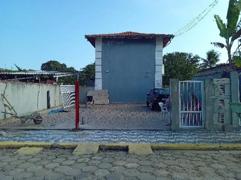 Sobrado com 2 Quartos em Mongaguá/SP em Mongaguá - São Paulo