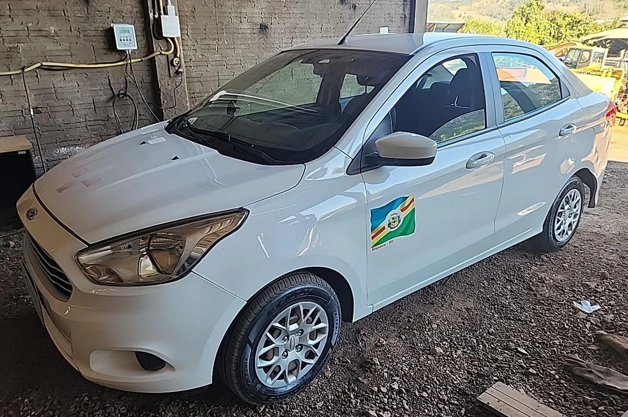 Ford Ka SE 2018 15 SD B em Riqueza - Santa Catarina