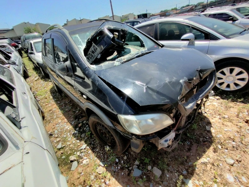 Ford EcoSport SUCATA INSERVÍVEL Frente Danificada em Marília - São Paulo