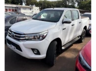 Toyota Hilux SR 2017 2.8 Automático 4x4 em Maringá - Paraná