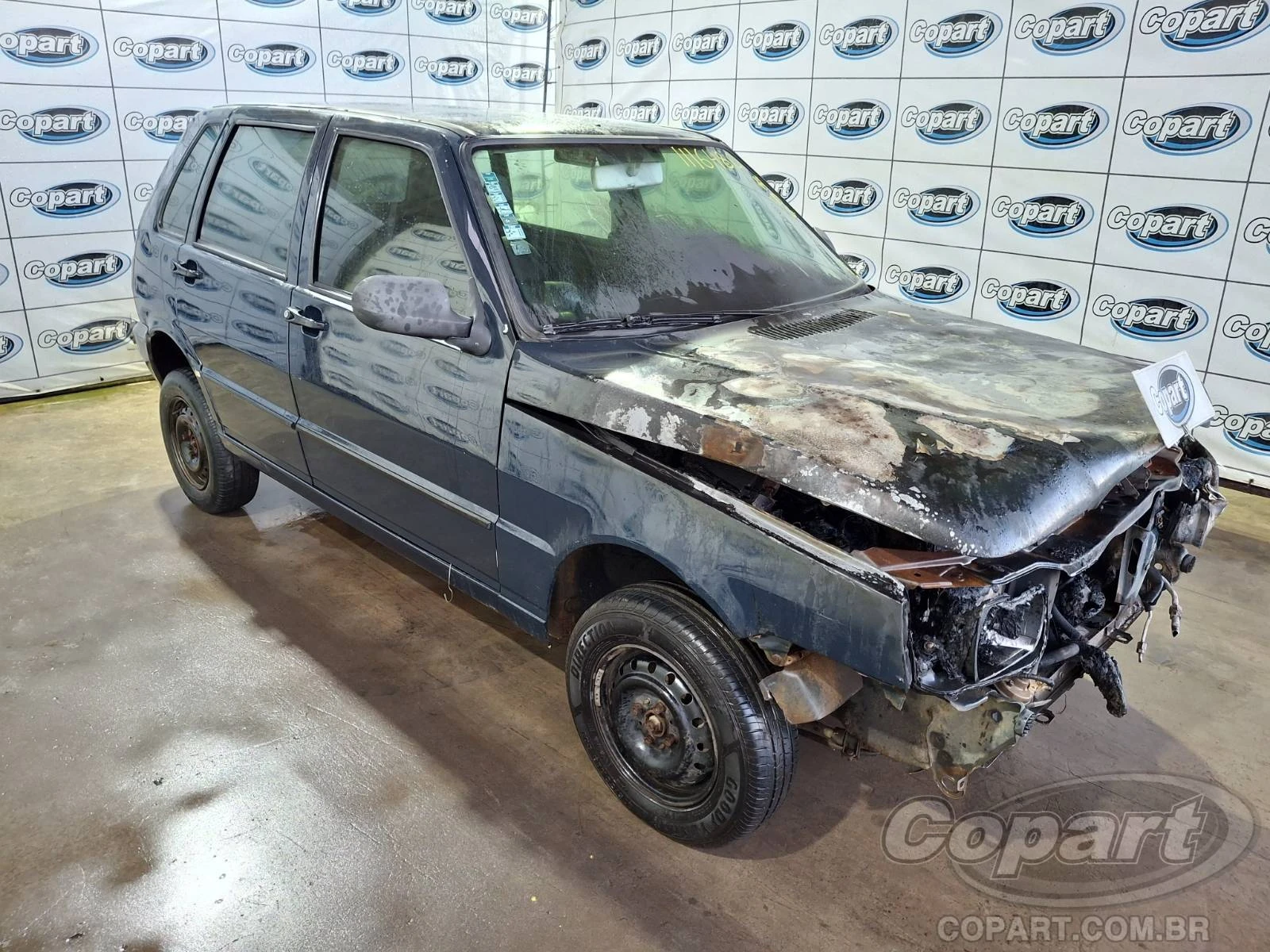 Fiat Uno Uno Mille Fire Economy 2012 1.0 Automático em Candeias - Bahia