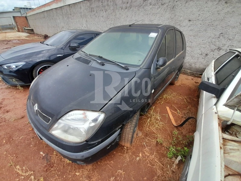 Renault Scenic EXP 1616V em Itapetininga - São Paulo