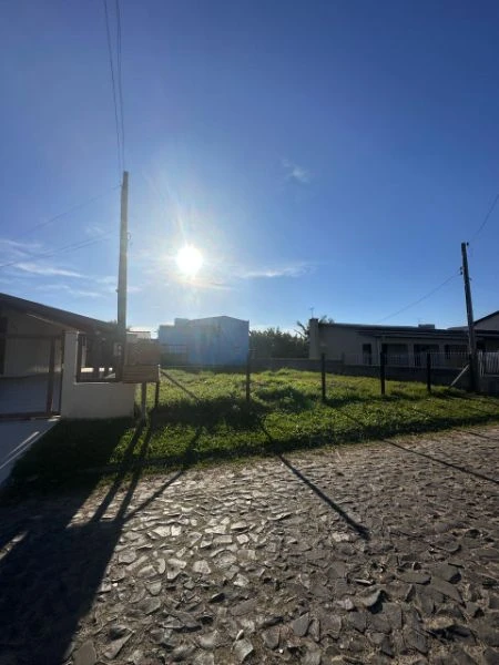 Terreno Terreno urbano no Balneário Jardim Ultramar em Balneário Gaivota/SC em Balneário Gaivota - Santa Catarina