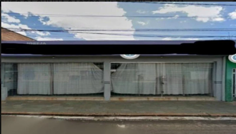 Sala Comercial com Igreja em Uberaba/MG em Uberaba - Minas Gerais