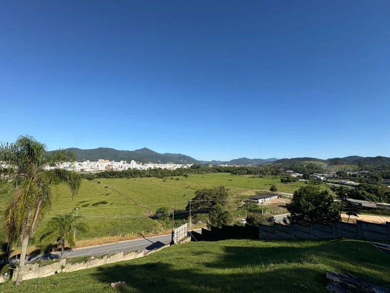 Terreno no Cond. Residencial Mirante Camboriú em Camboriú/SC em Camboriú - Santa Catarina