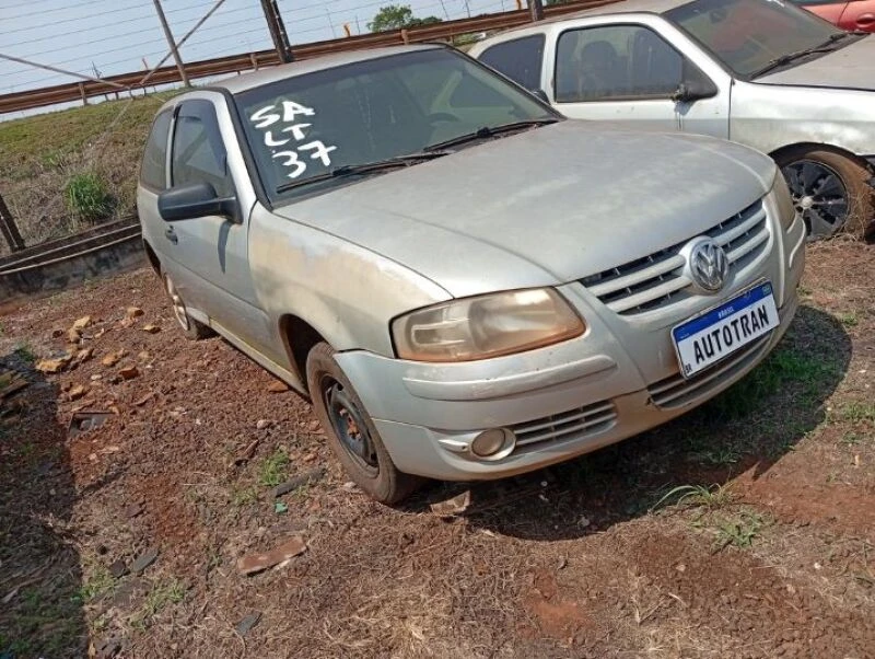 Volkswagen Gol GIV 2013 1.0 em Dourados - Mato Grosso do Sul