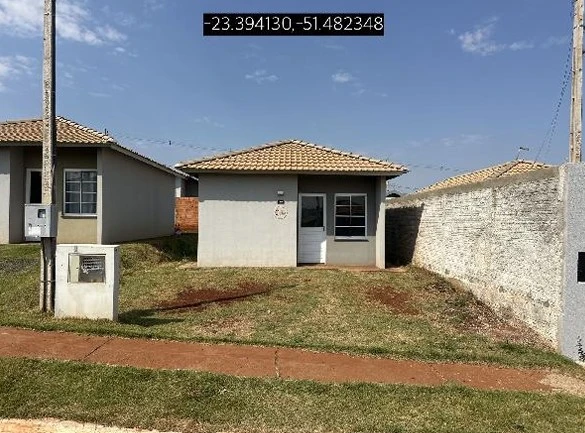 Casa com 2 Quartos em Arapongas/PR em Arapongas - Paraná