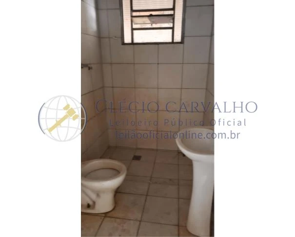 Terreno com casa em Bastos/SP em Bastos - São Paulo