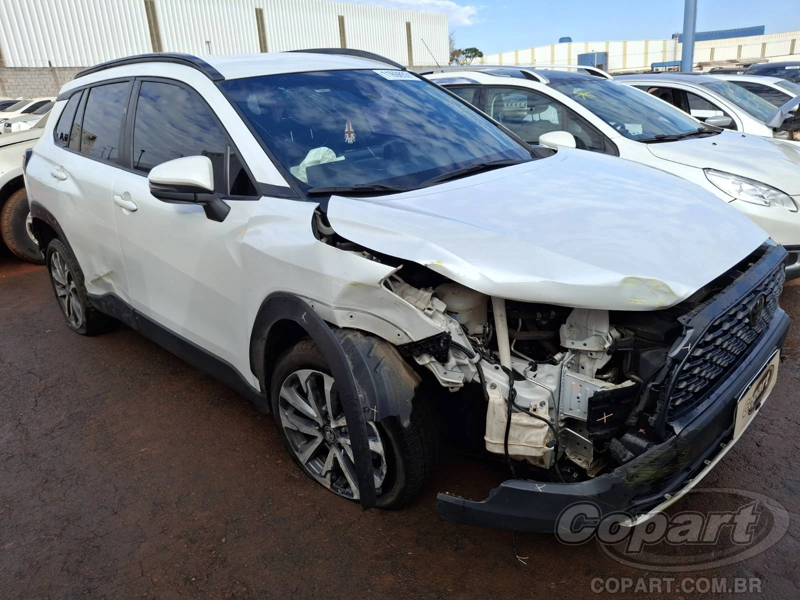 Toyota Corolla Cross XRE 2.0 16V Automático em Aparecida De Goiânia - Goiás
