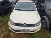 Volkswagen Voyage TL MB S 2015 Automático em Dourados - Mato Grosso do Sul