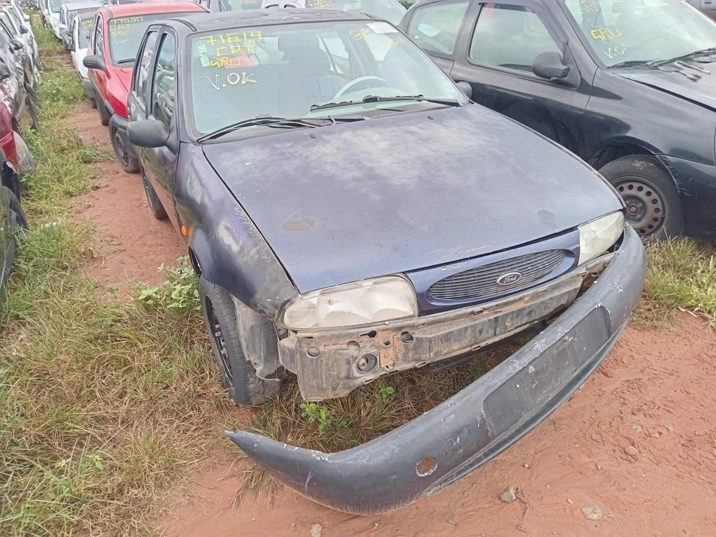 Ford Fiesta 1997 Sucata Motor Inservível em Casa Branca - São Paulo