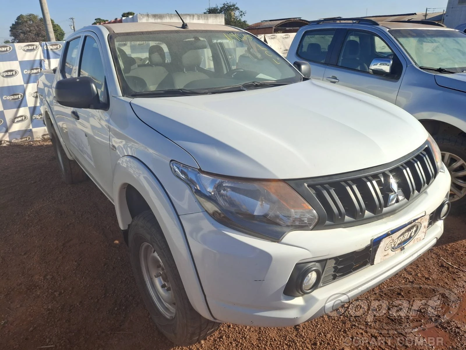 Mitsubishi L200 Triton L200 Triton GL 2024 2.4 Diesel em Cuiabá - Mato Grosso