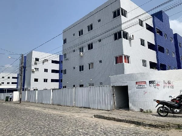 Apartamento em condomínio residencial azul em João Pessoa, 2º andar