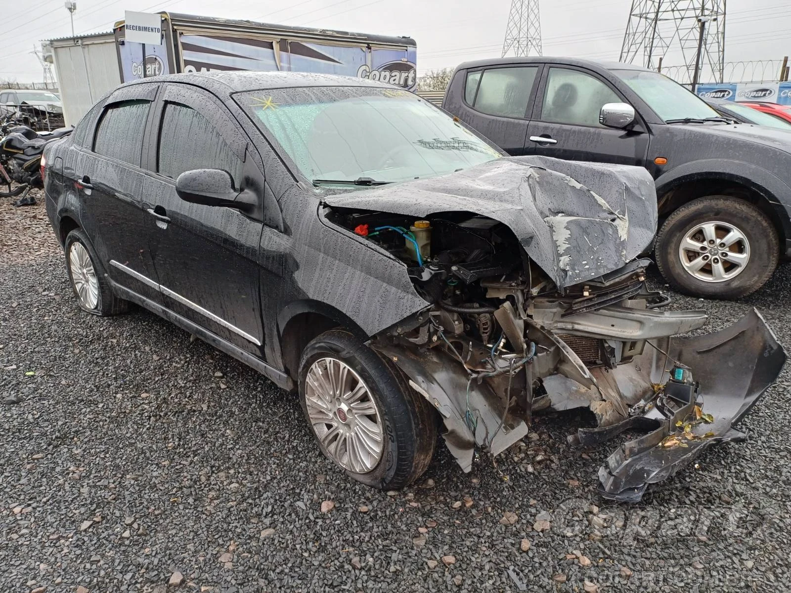 Fiat Grand Siena Essence 2015 1.6 16V em Canoas - Rio Grande do Sul