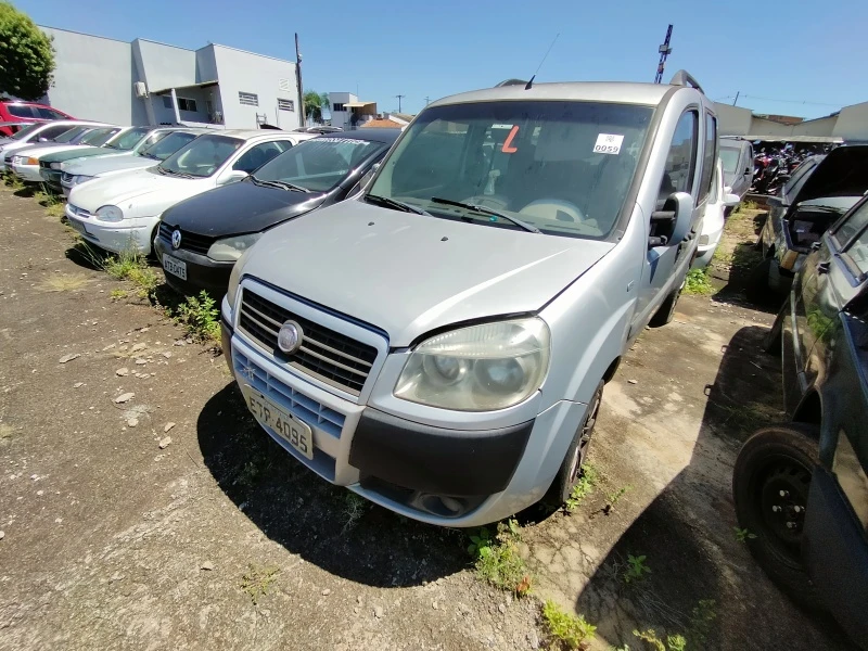 Fiat Doblo Conservado SE em Marília - São Paulo