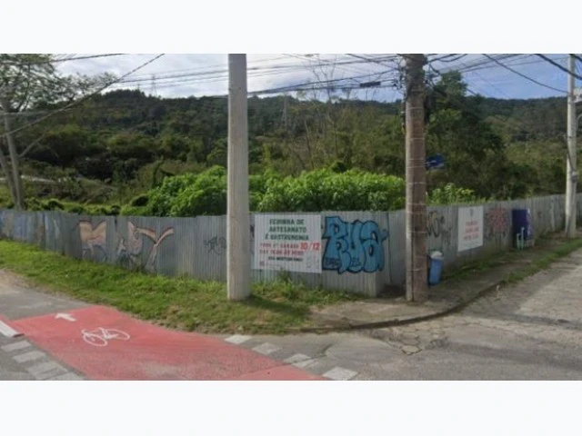 Terreno Área A2 em Córrego Grande, Florianópolis/SC em Florianópolis - Santa Catarina