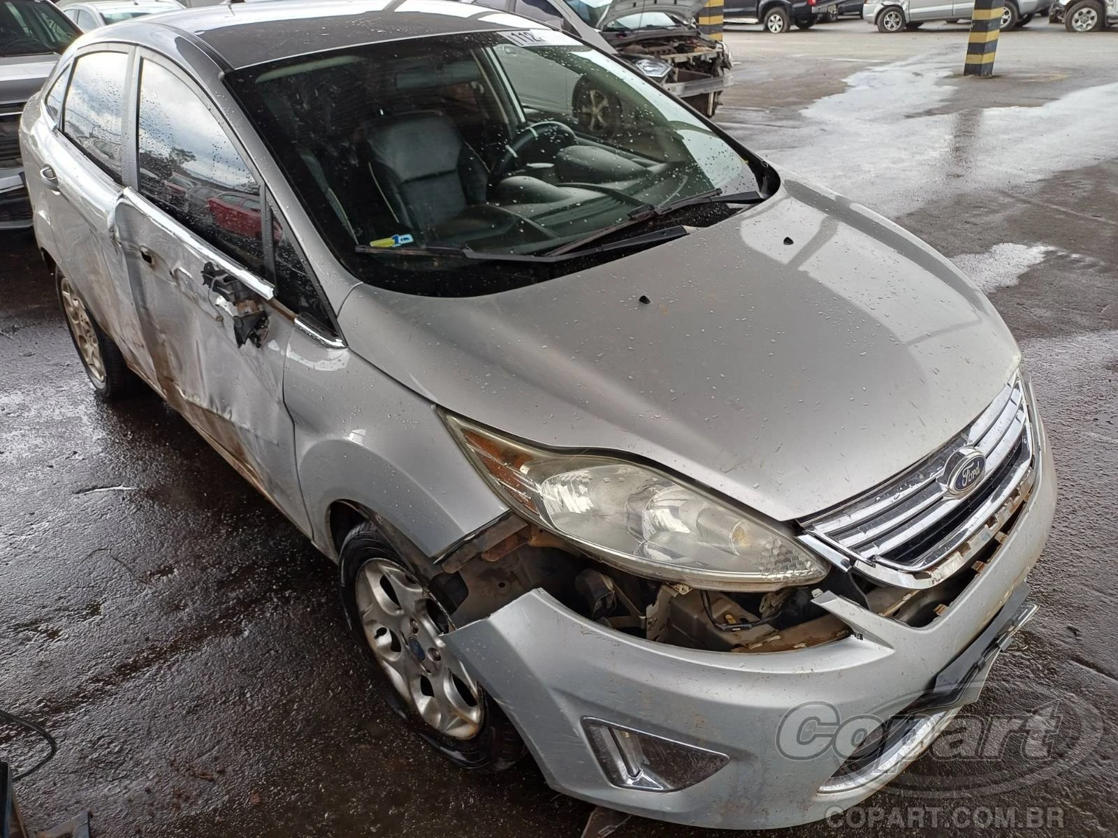 Ford Fiesta Sedan SE 2013 1.6 16V Sigma em Pirapora Do Bom Jesus - São Paulo