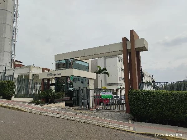 Apartamento com 2 Quartos em São José/SC em Sao Jose - Santa Catarina