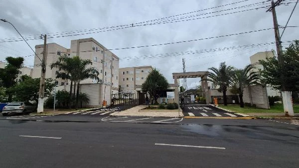Apartamento com 2 Quartos em Uberlândia/MG em Uberlandia - Minas Gerais