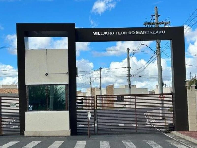 Casa com 2 Quartos e Área de Serviço em Feira de Santana/BA em Feira De Santana - Bahia