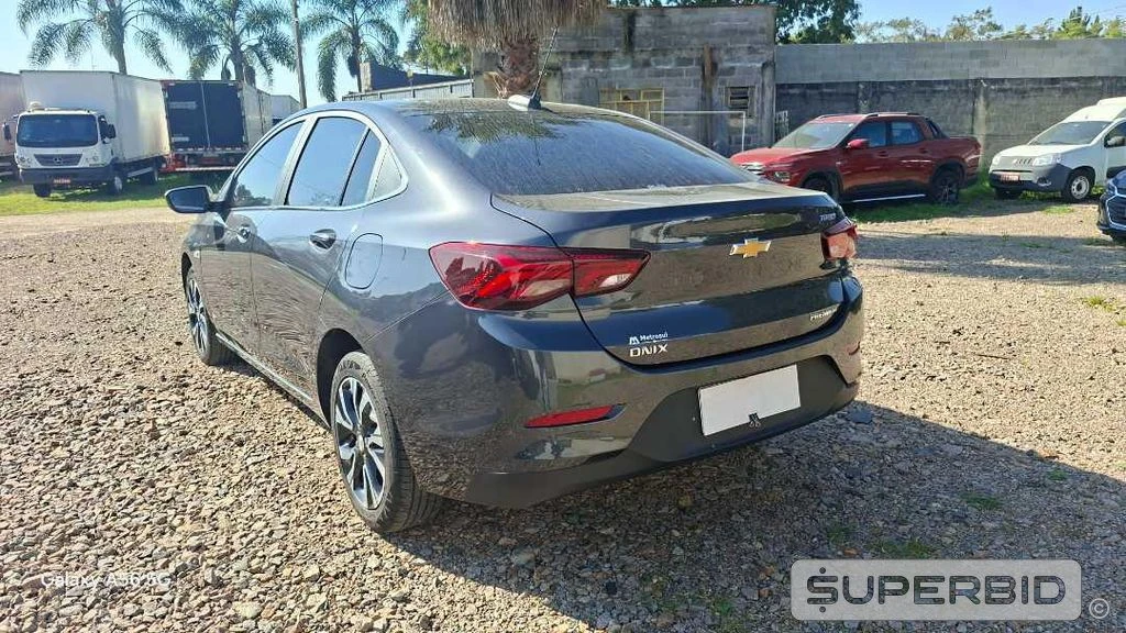Chevrolet Onix Plus 10TAT PR2 2025 Automático Cinza em Piraquara - Paraná