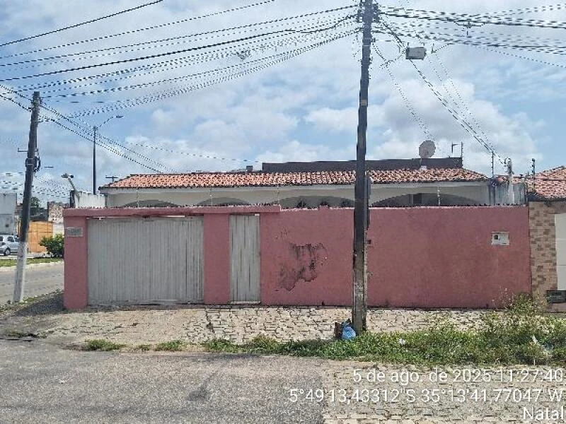 Casa com 3 Quartos em Natal/RN em Natal - Rio Grande do Norte
