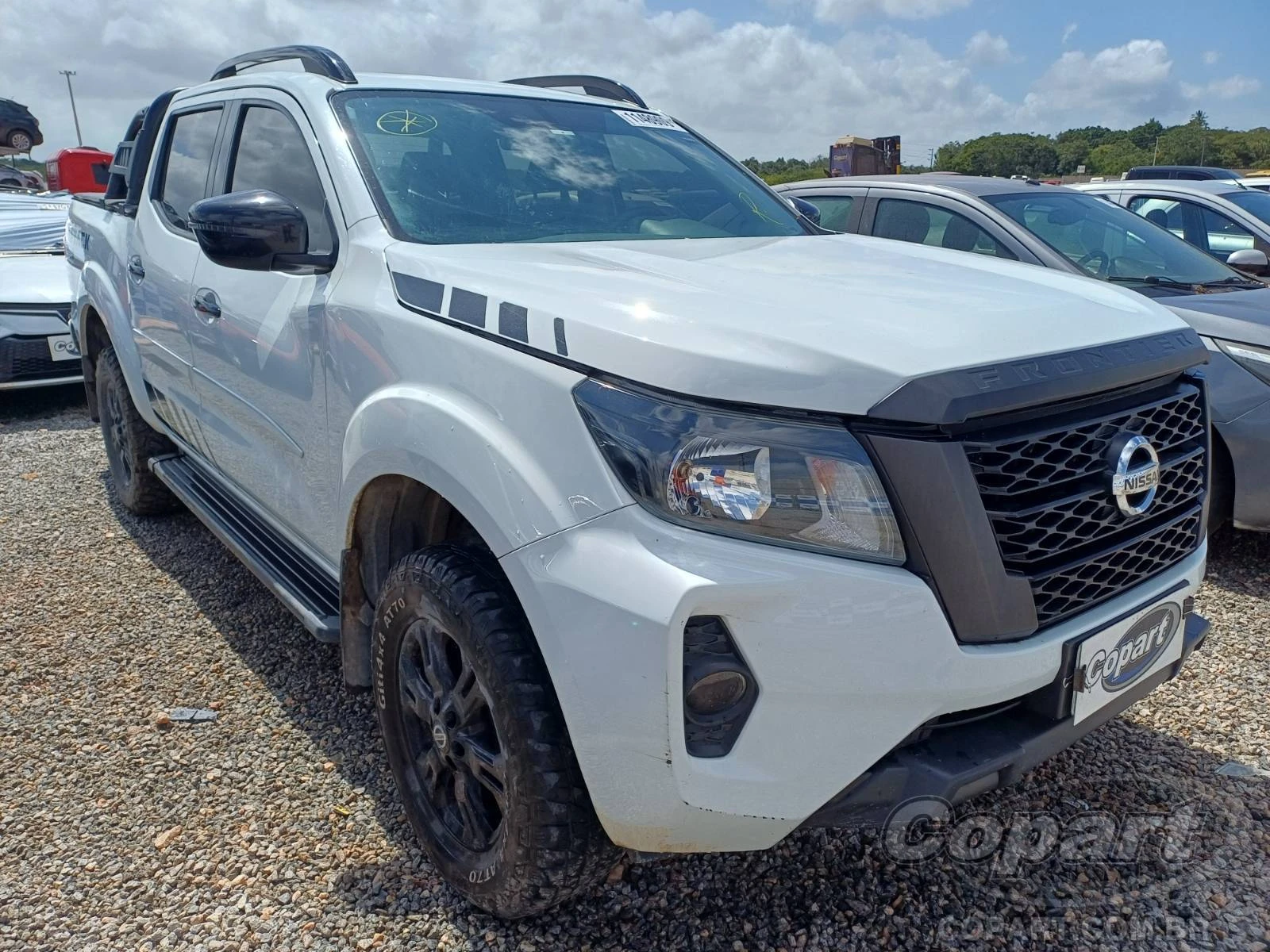 Nissan Frontier CD CD Attack 2023 2.3 BiTurbo Automático Diesel em Eusébio - Ceará