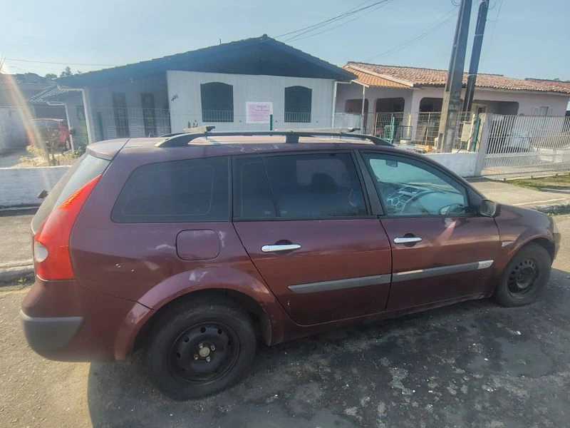 Renault Megane Megane GT Dyn 20A 2007 Vermelho em Criciúma - Santa Catarina