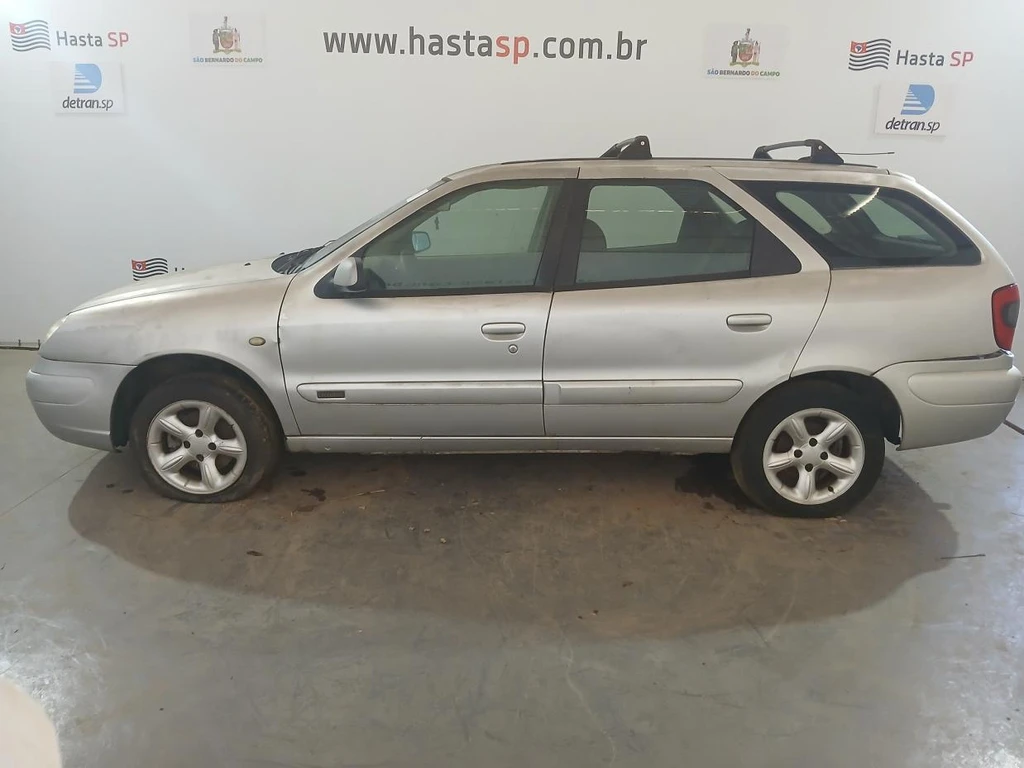 Citroën Xsara 2001 Prata em Porto Feliz - São Paulo